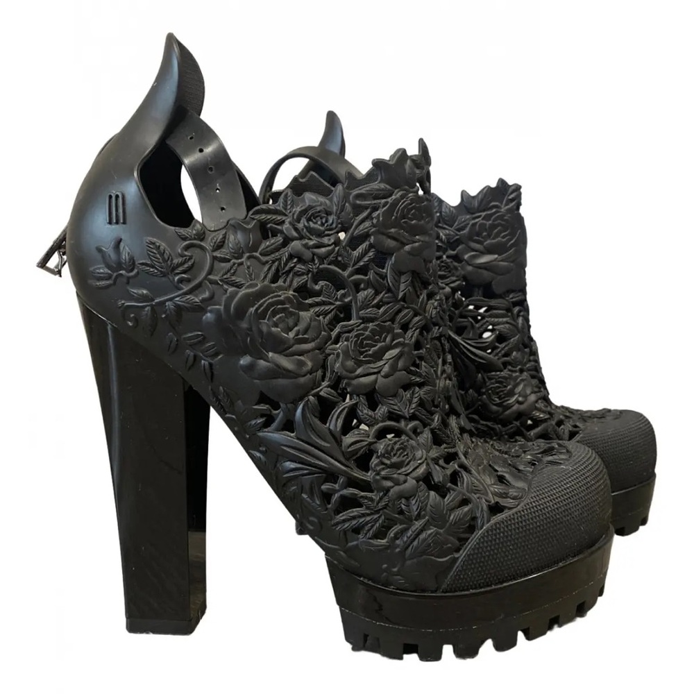 Melissa + Alexandre Herchcovitch Flower Boot - Picture 2 of 5